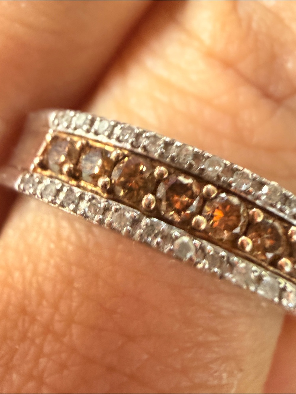Champagne & White Diamond-Accent Pavé Band Mens or Women’s Ring Sz10 - Picture 10 of 16